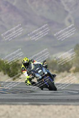 media/Jan-15-2026-Racers Edge (Thu) [[dfebeb70ab]]/2-A Group/Session 5 (Turn 5)/